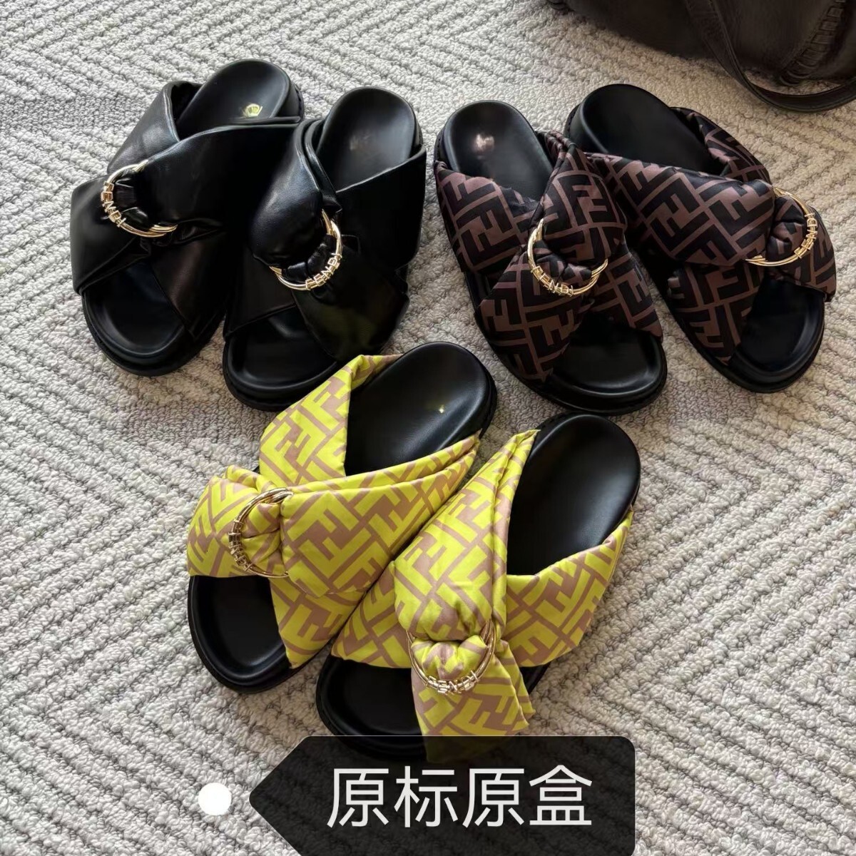 2026 Summer New Model FF Brand Thick-Soled Metal Cross-Strap Comfortable designer luxury Casual Outdoor Slippers Versatile Beach Sandals for Women