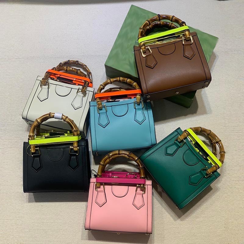 Designer De Luxe Marque Mode Epaule En Bambou Sacs A Main De Haute Qualite Femmes Totes Chaines Telephone Sac Portefeuille Cross Body Metallique