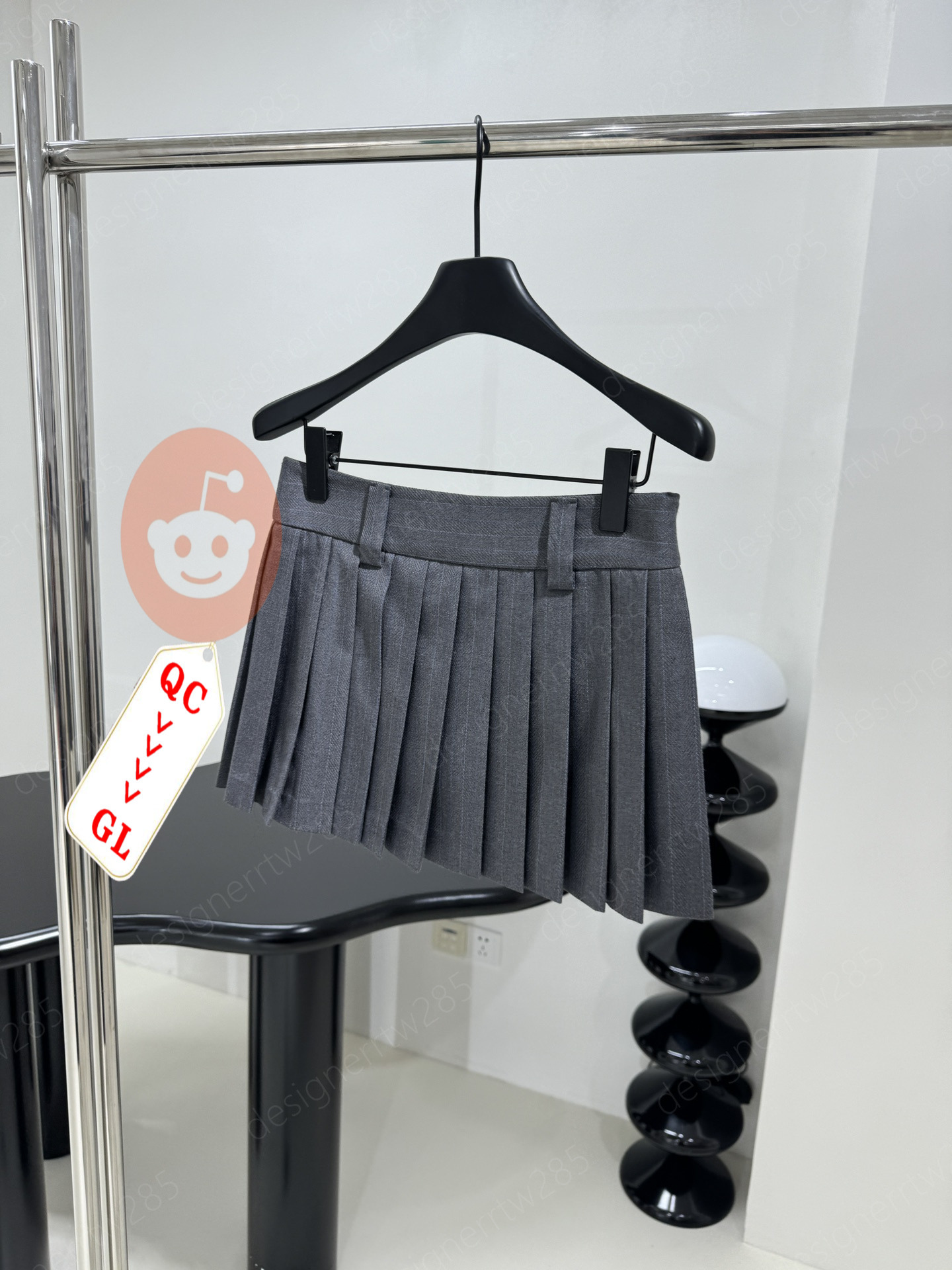 Designer Pinstripe Pleated Mini Skirt Grey Luxury Asymmetric Short Skirts Runway Style Vintage High Waist Ladies Vestidos-image-1111473919