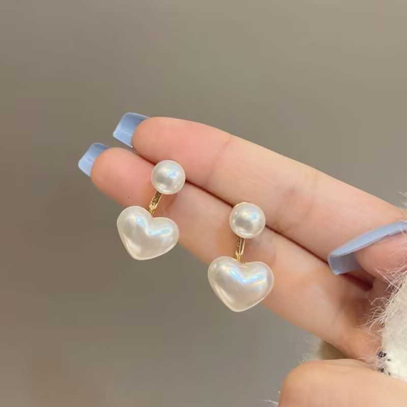 For Earrings Imitation Women Pearl Heart Round Stud Earrings Elegant Ear Stud Party Wedding Jewelry Valantine Day Gifts M260622