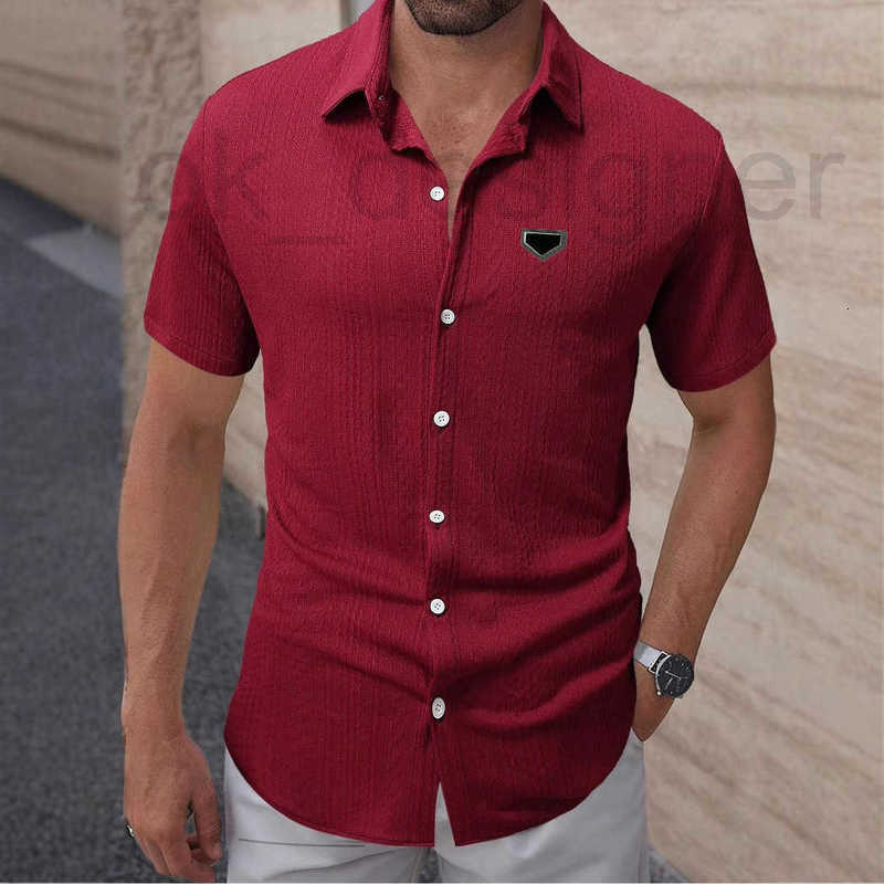 Men's Casual Shirts Designer summer thin version sweat-absorbing stand collar short-sleeved T-shirt polo loose-fitting solid color short shirt