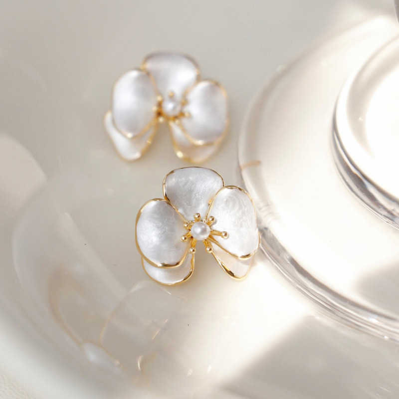 Rose New Arrival Flower Sweet 925 Silver Needle Ladies Stud Earrings Jewelry For Women Not Allergic Cheap Gifts M260622