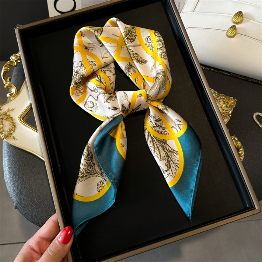 hot 2027 newDesigner Light Blue Horse Print Square Satin Scarf Versatile Neck Head Bandana Fashion Accessory for Women Daily Wear