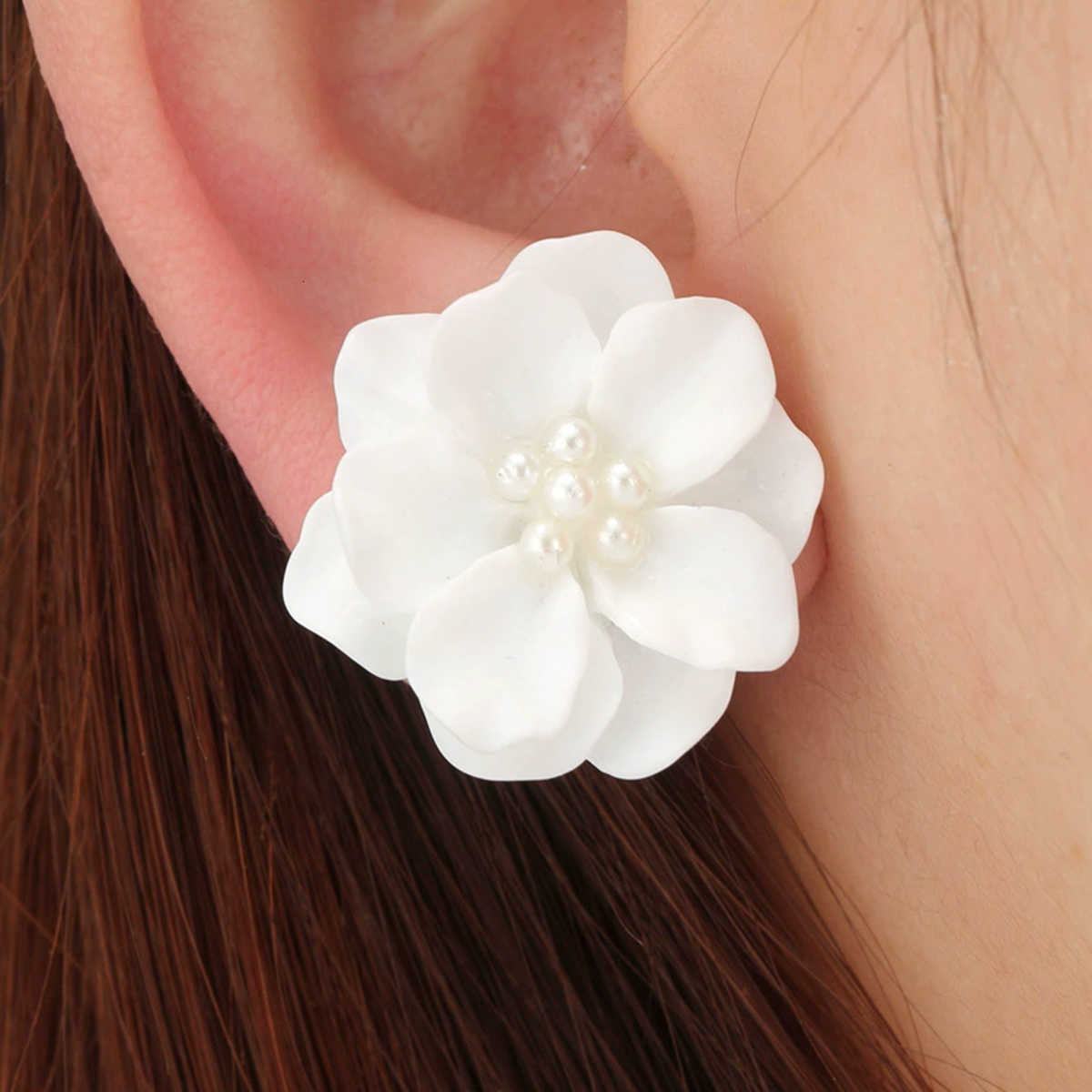 Pearl Double Imitation Layer Petal Flower Stud Earrings for Women Wedding Party White Pink Yellow Acrylic Fashion Ear Jewelry M260623