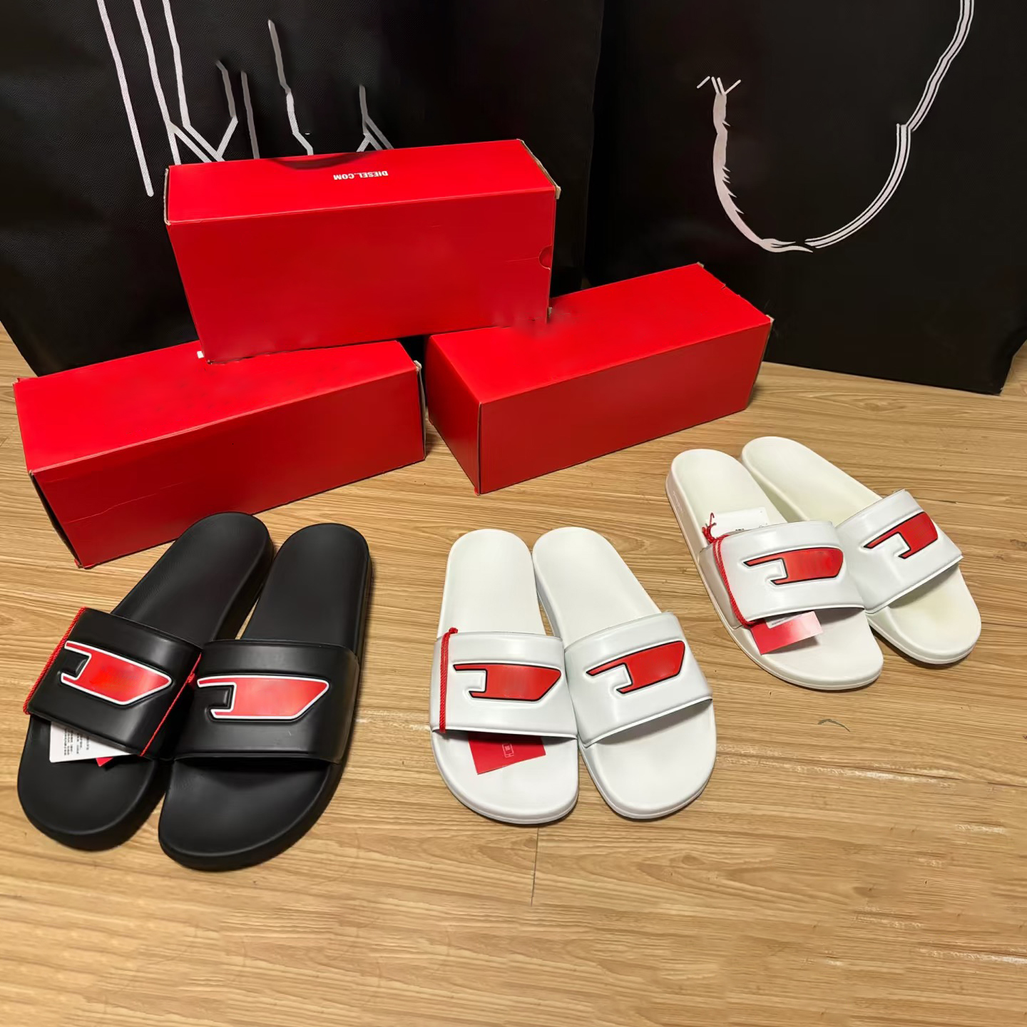 10a Wholesale shoe Designer Slippers indoor New Luxury Fashion Flat Sandals Summer Men Women Tazz Flip-flops Slides Rubber Casual Outdoor Pool Sanda