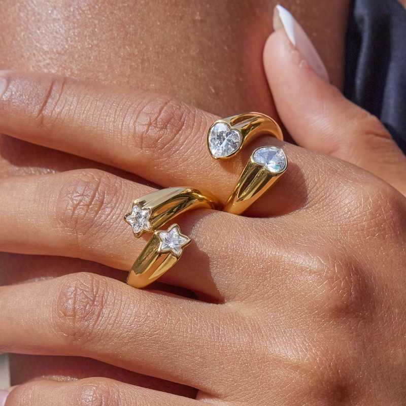 PVD 18K Gold Plated Stainless Steel Rings Modern malist Heart Star White Zircon Open Ring D260623