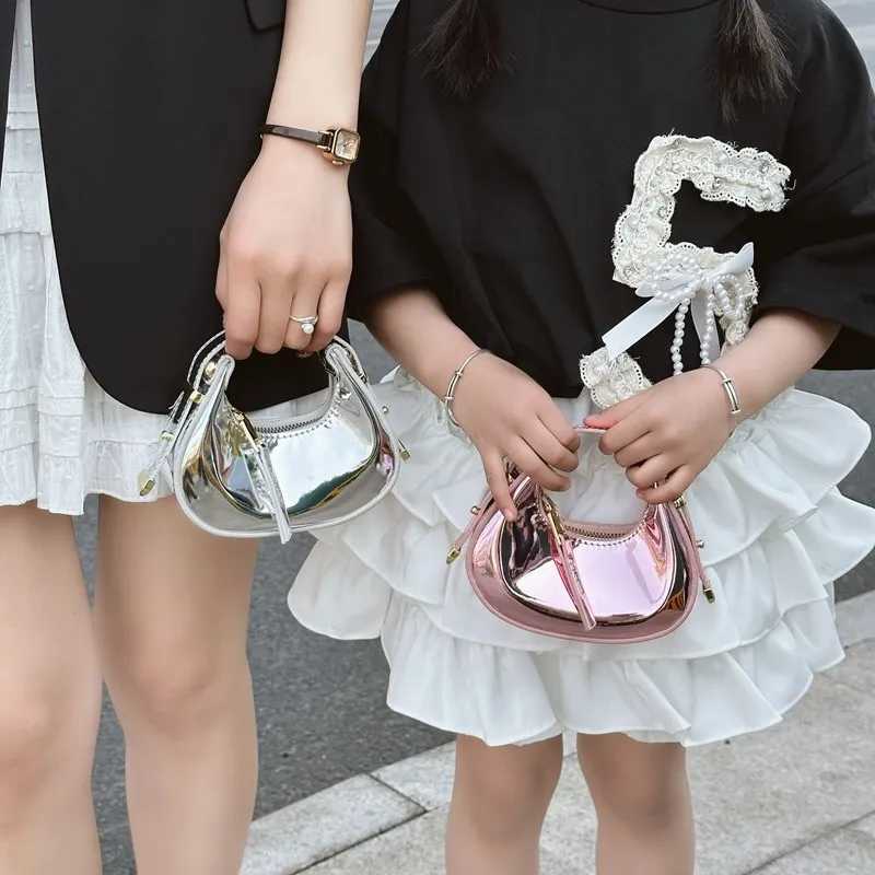 New Mirror PU Material Childrens Handbag Baby Fashion Solid Color Single Shoulder Armpit Bag Girls Simple and Slish Handbag X260623
