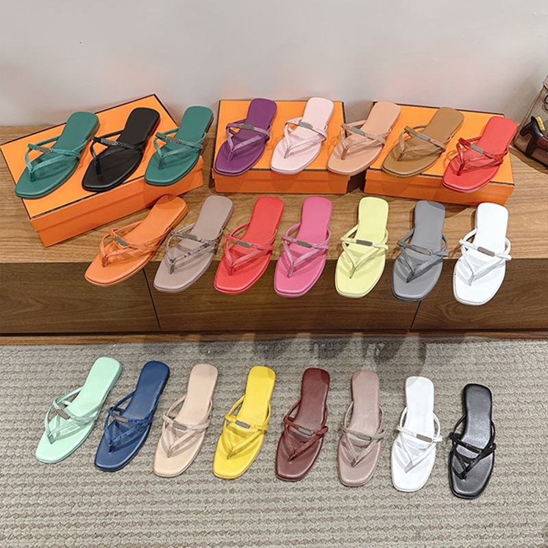 New Designer Women Multi Color Metal Buckle Flip Flops Flat Cross-Strap Slide Sandals, Comfortable Slip-On Thong Slippers for Summer Beach Daily Wea