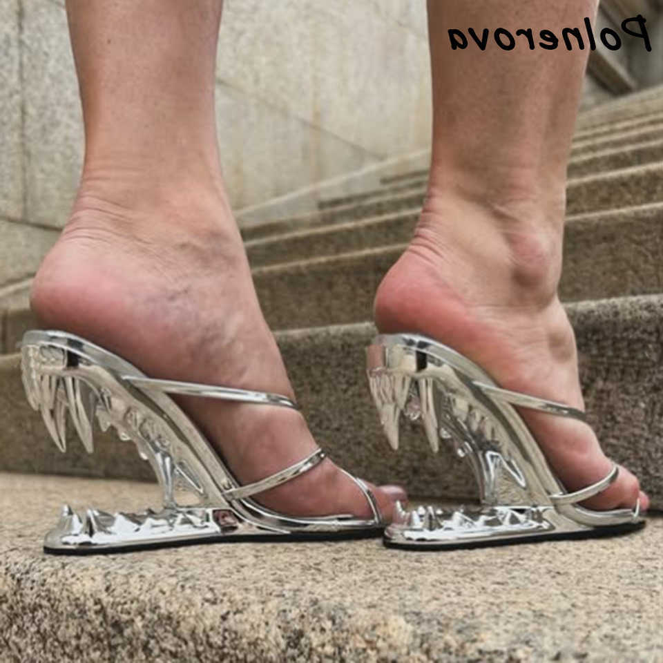Narrow Tiger Teeth Band Sandals Flip Flops Slip On Round Toe Solid Shoes Summer Strange Style Heels Chic Wedges Sandals 2025 T260623