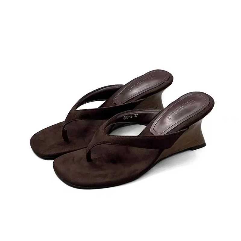 Women Slippers Wedges High Heels Clip Toe Fashion Sandals Designer Womans Shoes 2025 New Summer Flip Flops Sandalias De Mujer T260623D7BY