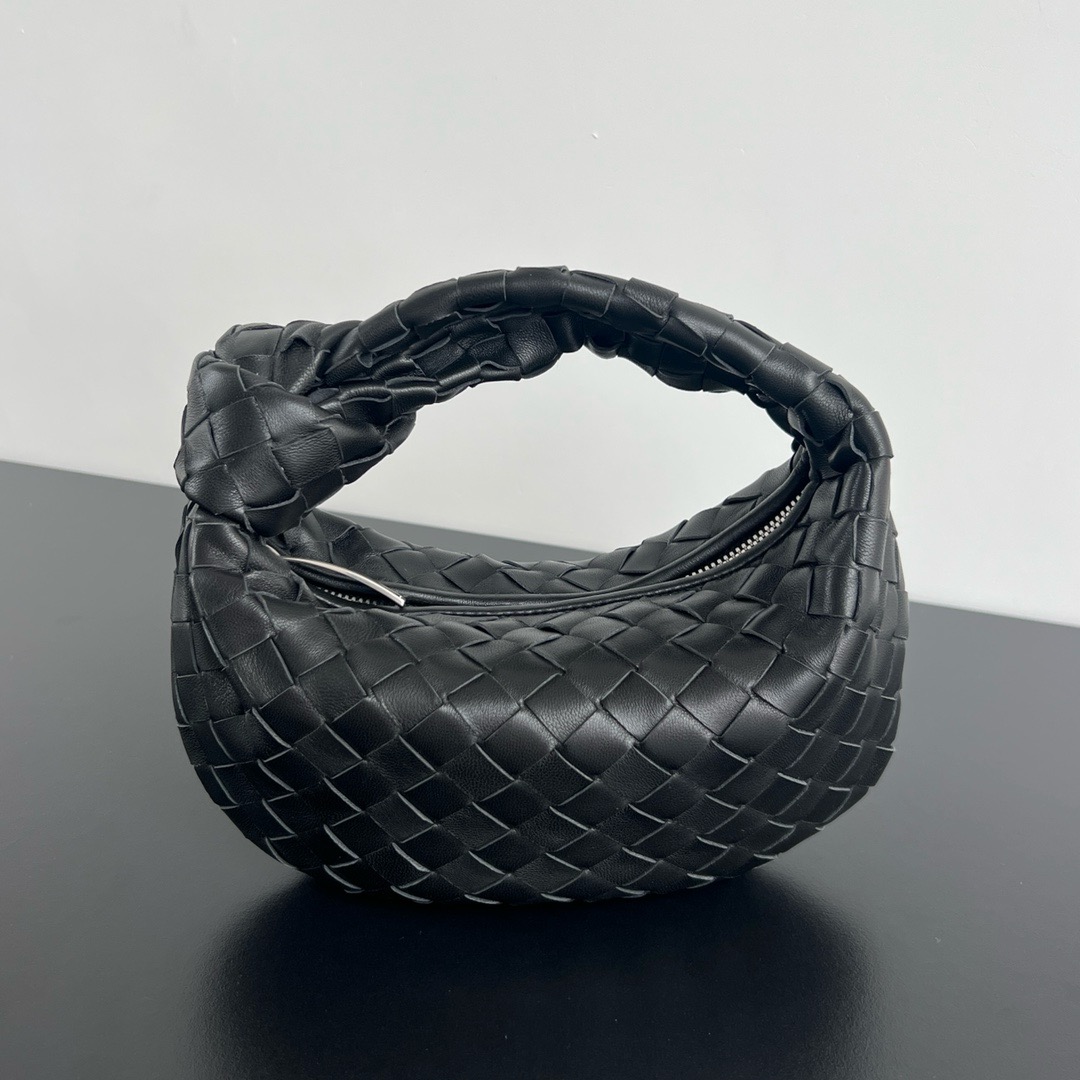 Mirror Quality Luxury Designer Woven Lambskin Hobo Bag Women Knot Top Handle Mini Handbag Evening Purse 23cm v062