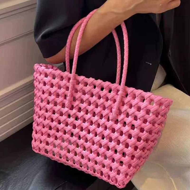 Summer Korean Colorful Hollow Woven Handbag Women Beach Vai Basket Bags Large Capacity Casual Simple Shopping Shoulder Bag X260623