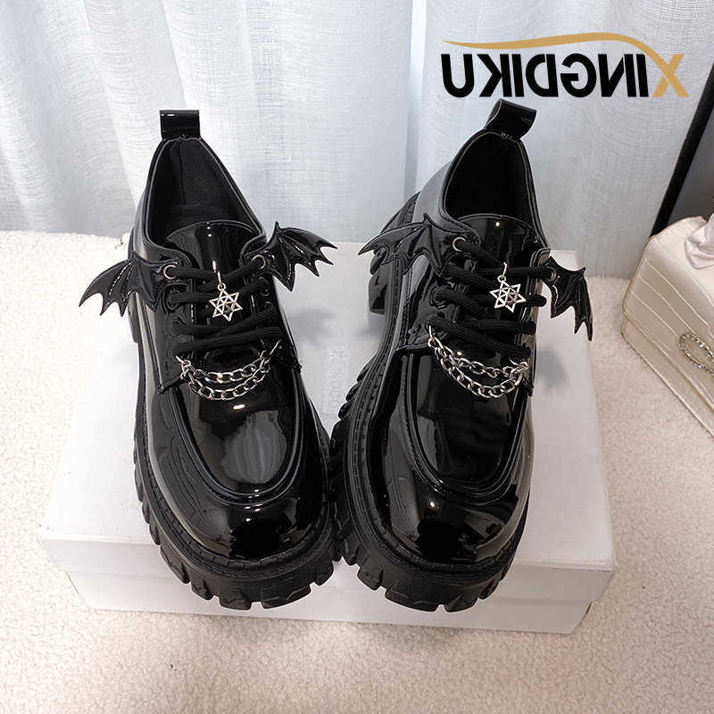 Wind Fashion Punk Single Shoes Autumn New Devil Bat Wings Gothic Womens Shoes Thick Bottom Waterproof Platform Metal Chain T260623