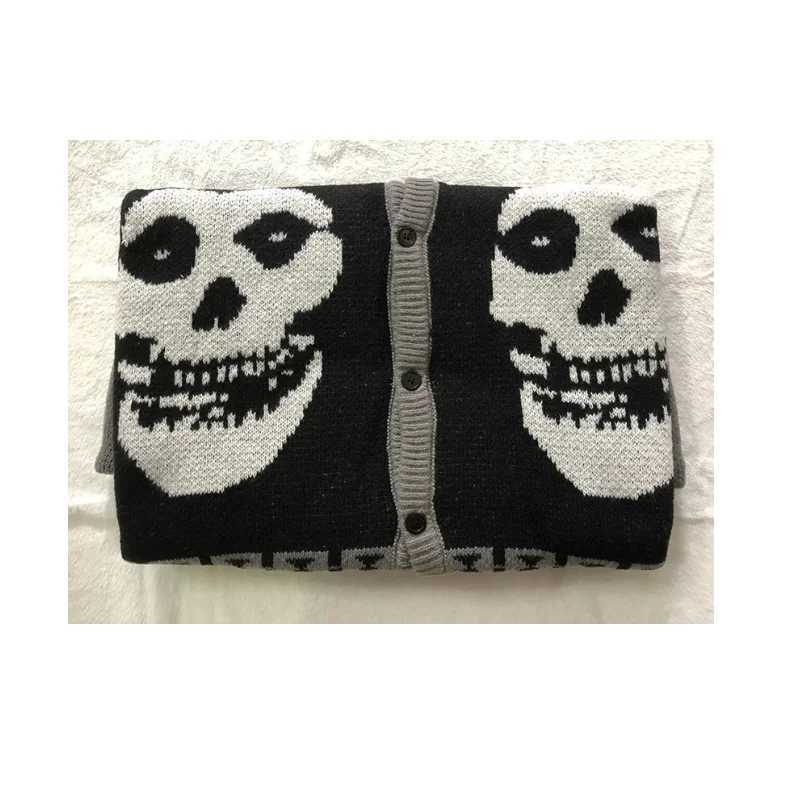 and Mens womens collar knitted cardigan wool sweater skull head fashionable sweater strt personty European and Americ L26623