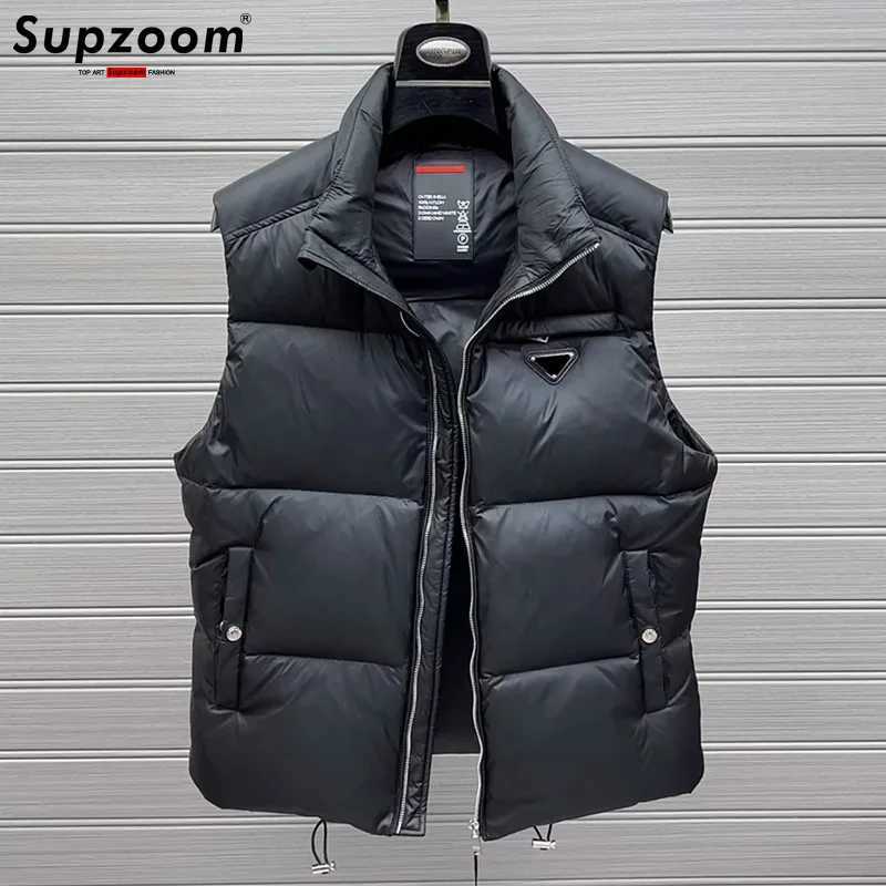 Supzoom 2025 Top Fashion New Arrival Stand Collar Autumn And Winter For Men And Women Warm Thickened Down Vest Q260623