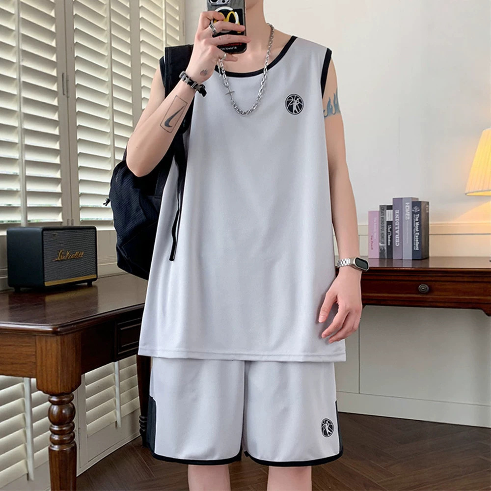 Sportswear T Shirt Shorts Plus-Size Men's Summer Thin Sports Basketball Suit, Oversized Sleeveless T-Shirt Two-Piece Set For Big And Heavy Men