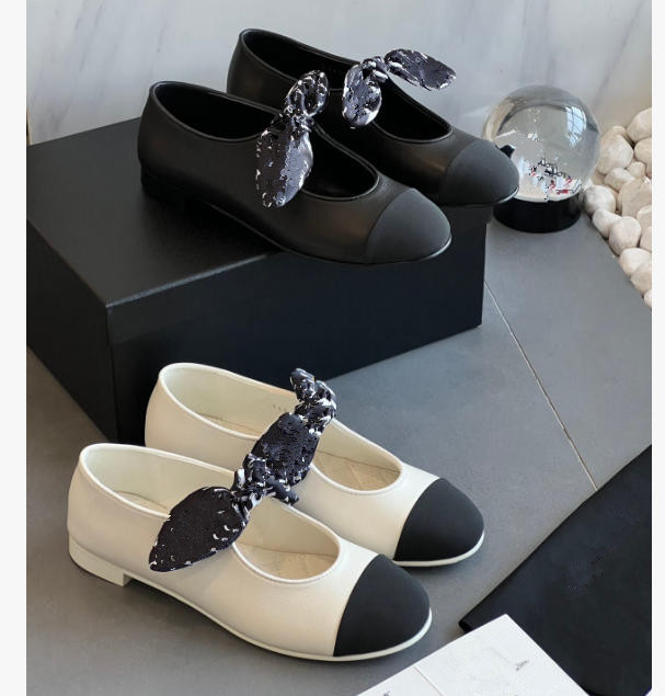 Designer women ballet shoes Rabbit ears Bow Ribbons women's dance Vacation thick heels shoes classic Banquet girl Leather Black white Ladies fl