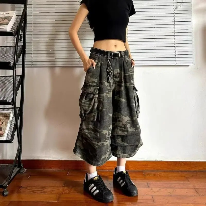 American style denim vintage curved knife distressed cropped pants camouflage work unisex loose straight leg wide le 260618