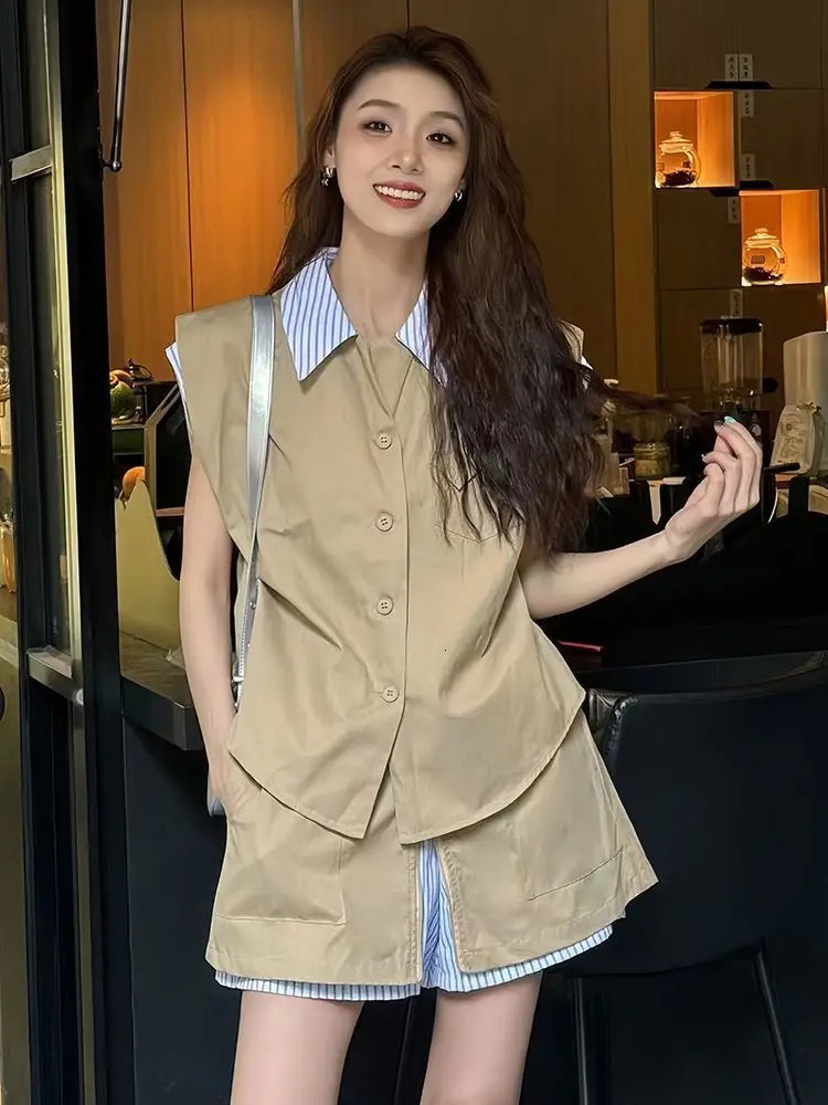 Summer Fashion 2025 Retro Stripe Splicing Womens Short Sets 2 Pieces Casual y Outfits Novelties Light Female Shorts 260616