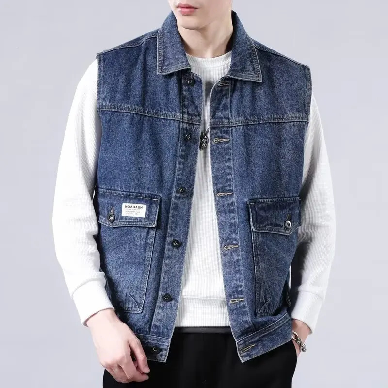 Spring Vintage n Mens Denim Vest Male Retro Sleeveless Jackets Men Ripped Hole Button Jean Waistcoats Clothing 4XL 260623banjia