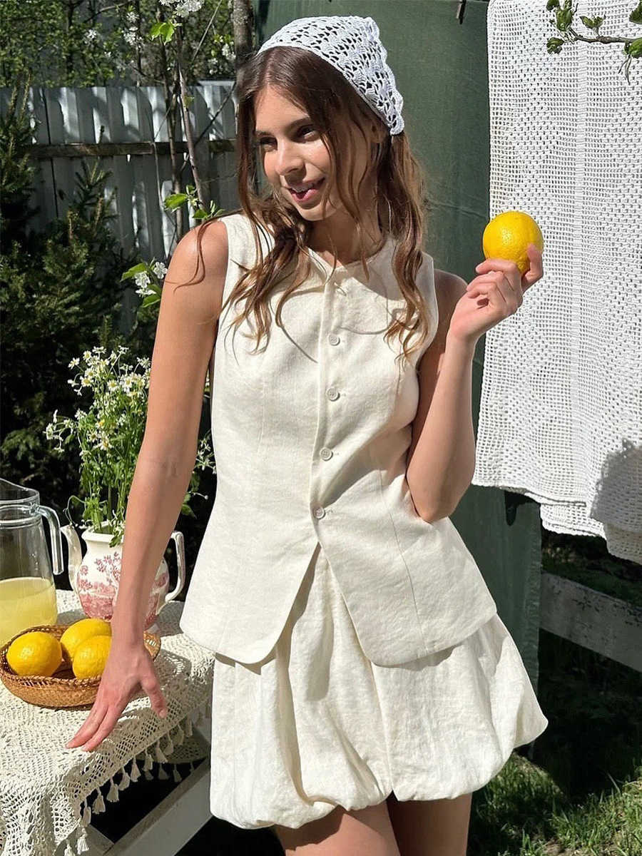 Bornladies Cotton Chic Casual Vest Mini Skirt Set Womens Fashion Commuter Sveless Tank Top Loose Shorts Suits Summer New L26