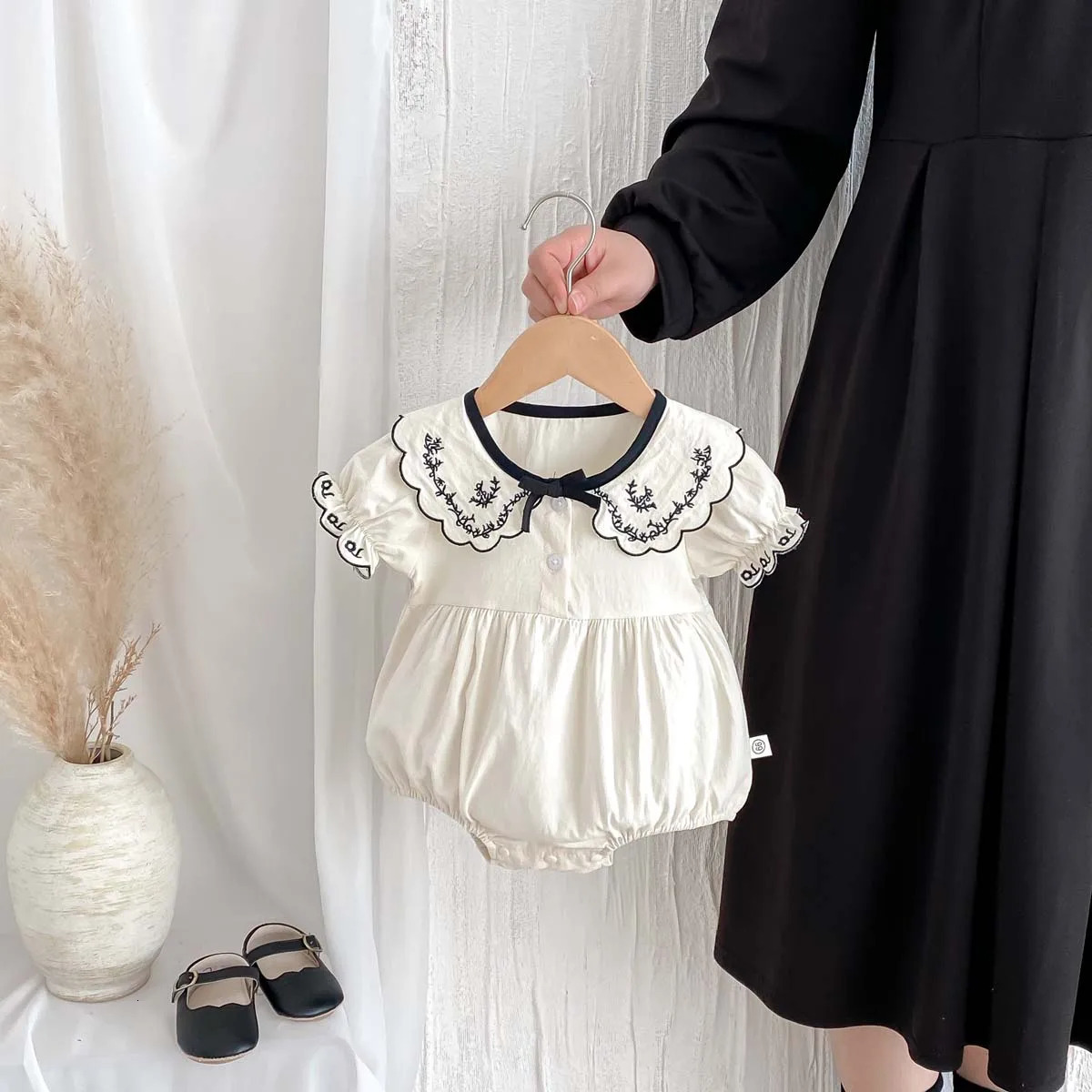 Baby Summer Embroidered Lapel Short Sleeve Triangle Jumpsuit Girl Baby Sweet Cute Jumpsuit with Bow for Summer Toddlers and Baby 260623