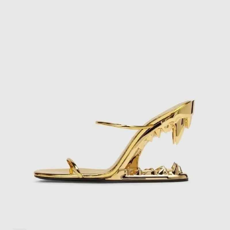 European and 2025 American Summer New Metal Tooth Sandals High-heeled Shoes Fashion Shows Womens Dresses 44 Size Sandals T260623