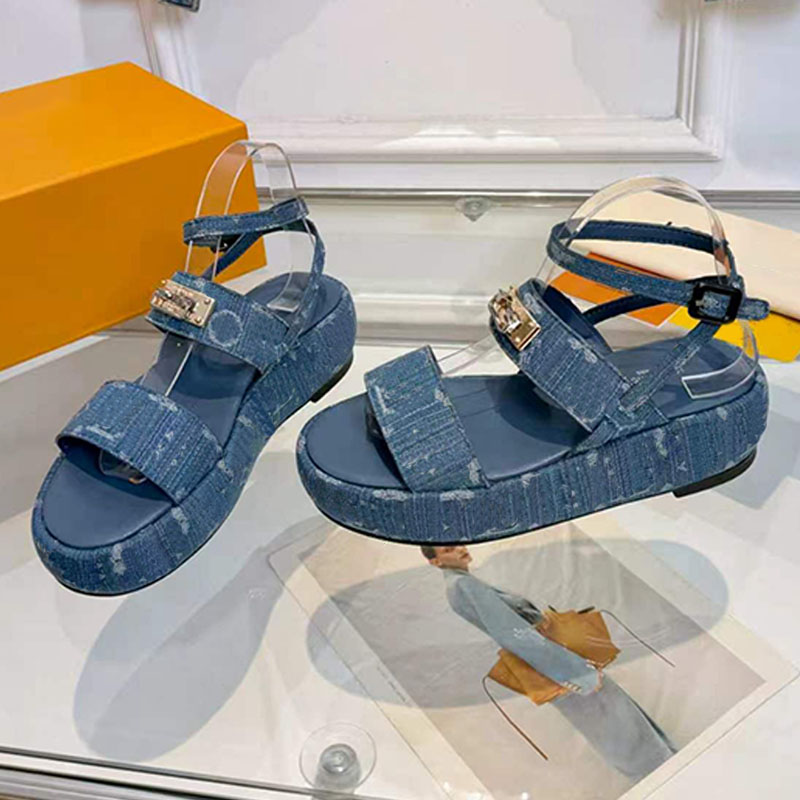 Spring Summer 2026 show Swing Lock Platform Sandals fashion Madam Sexy comforta flatform outsole exquisite Denim Platform Sandals Leather outsole Ho