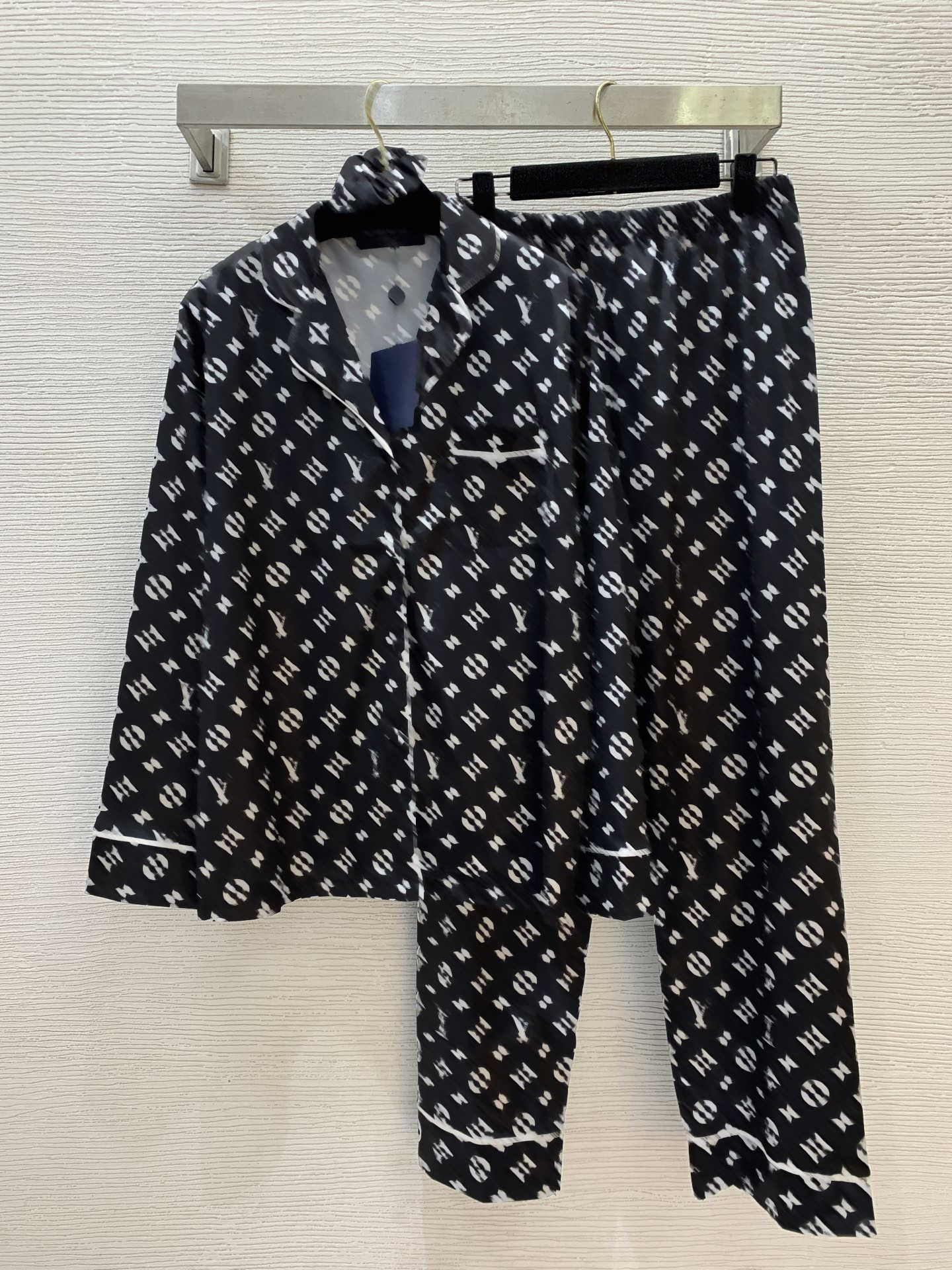 Pajamas Designer Clothes Women Retro-style letter logo print sets long-sleeve shirt with loose pants casual fashion wear S-XXL