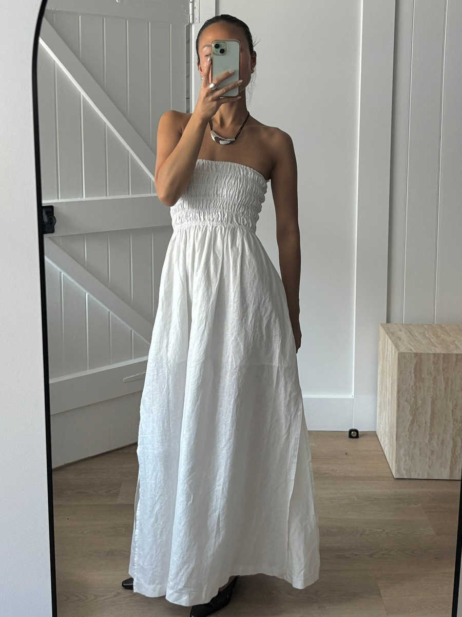 Bornladies Womens 2026 Summer New Strapless Dress Lightweight Vacation Off-Shoulder Ruched High-Waist Loose Maxi Dress L26