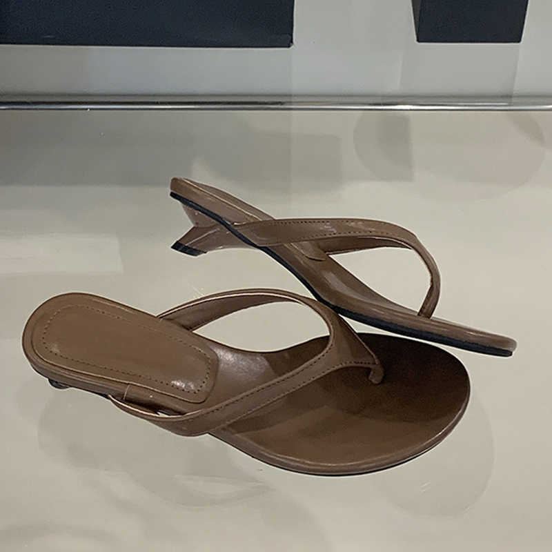 Women Liyke Summer Clip Toe Slippers Cozy Low Thin Heels Designer Slides Shoes Beach Casual Sandals Flip Flops Zapatos De Mujer T260623