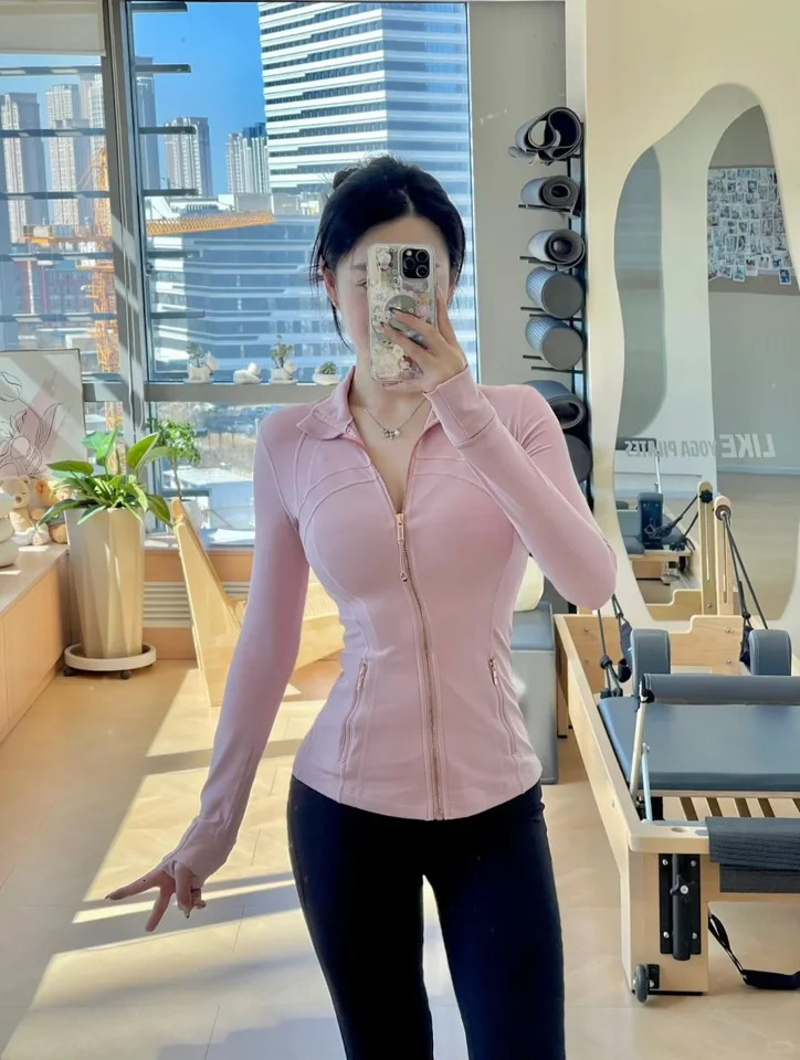 Gold zipper yoga wear slimfitting and slimming womens sports jacket breathable tight casual fitness 260625