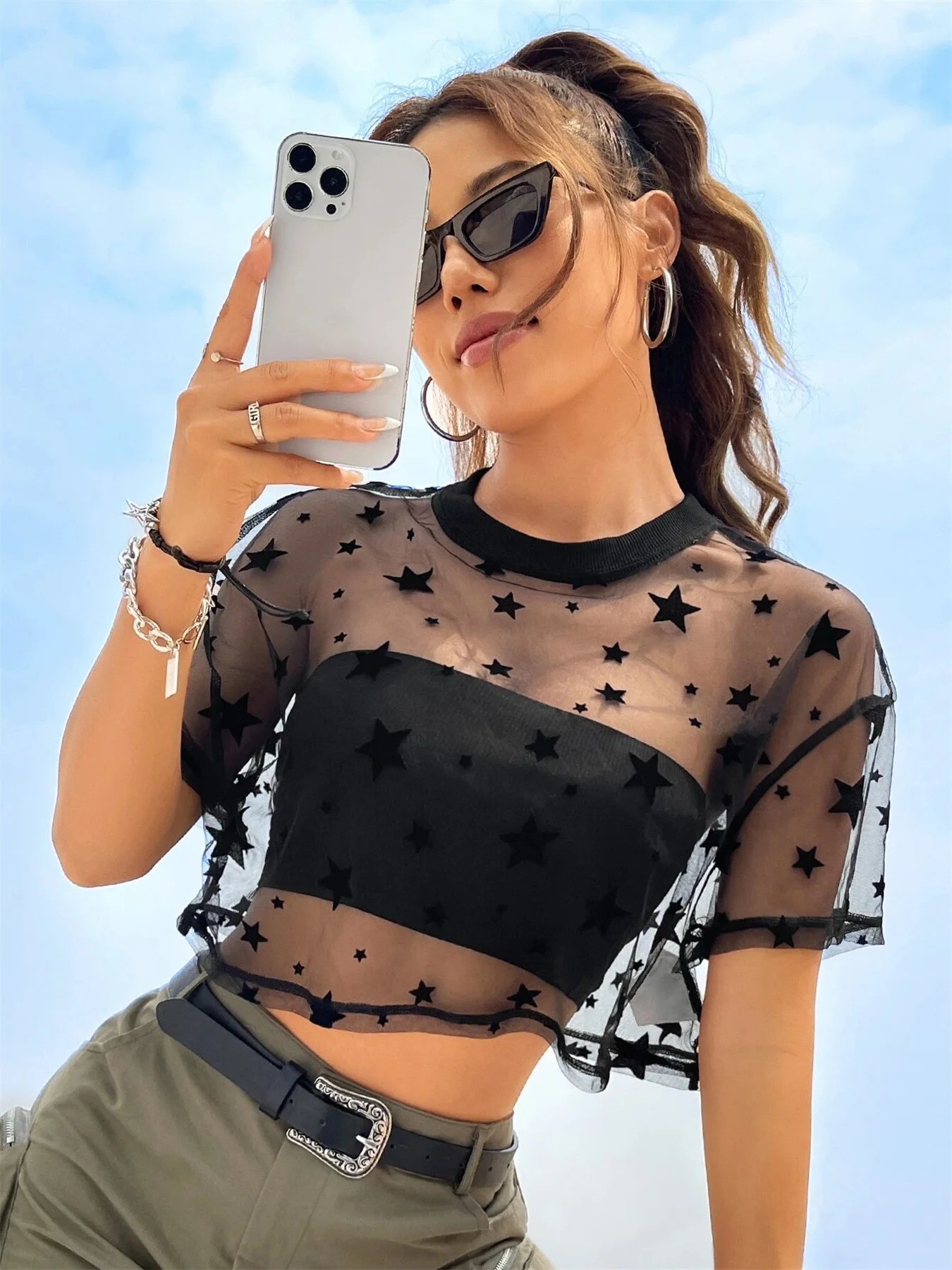 FashionForward Y2K Heart Print Sheer Mesh Crop Top Ethe Crew Neck Short Sleeve Tee for Spring Summer Styling Womens C 260622