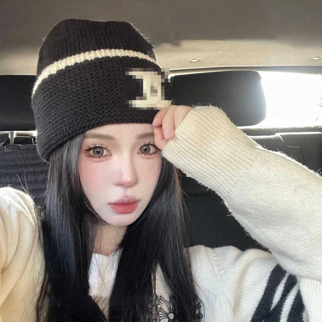 C Letter Wool for Women Beanie Warm and Thick New Knitted Ear Protection Hat Skull caps 32 S260623