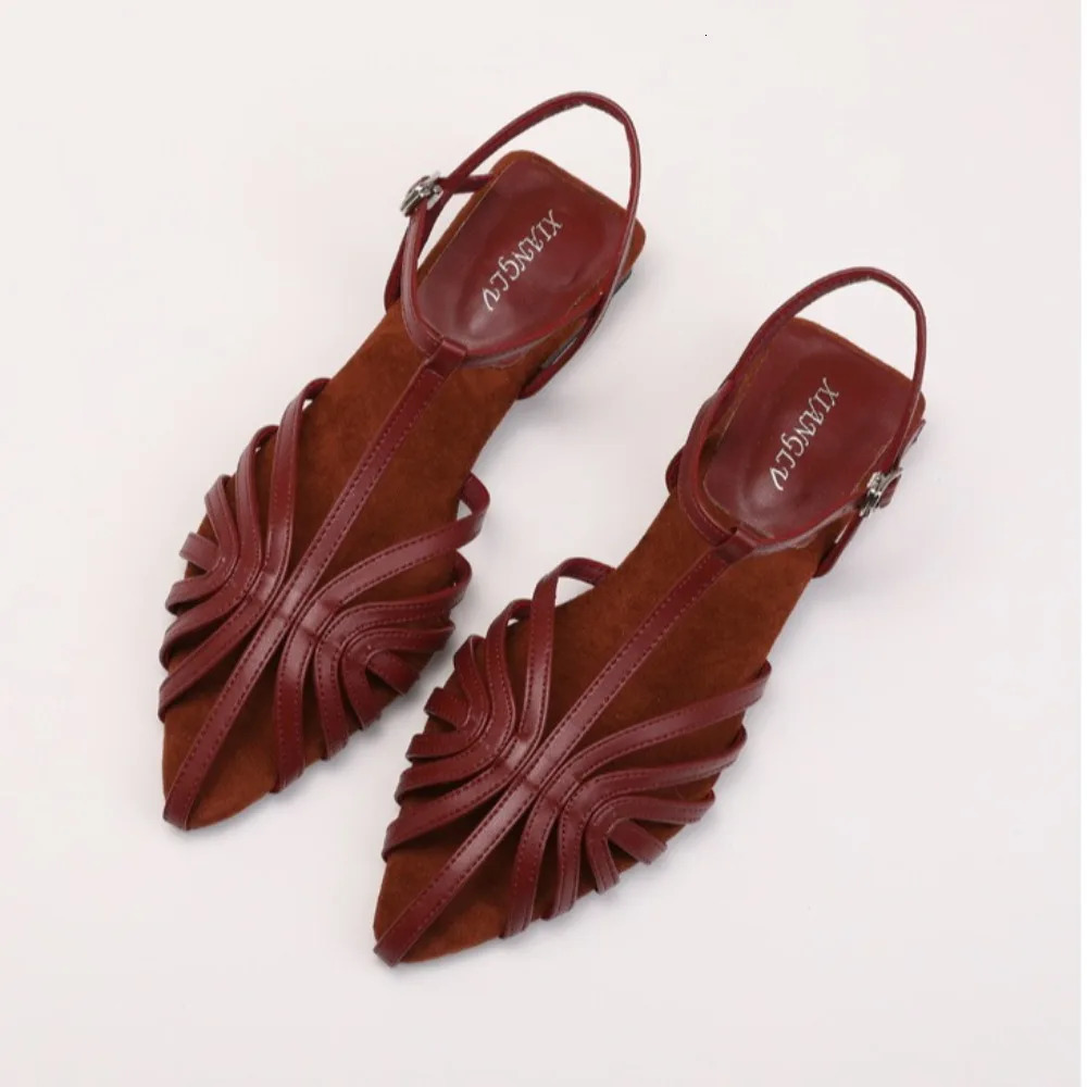 Knitted Low Heeled Roman Shoes for Womens 2026 Summer Style Open Toed Straight Leg Sandals for Outdoor Travel Beach Shoes 260623