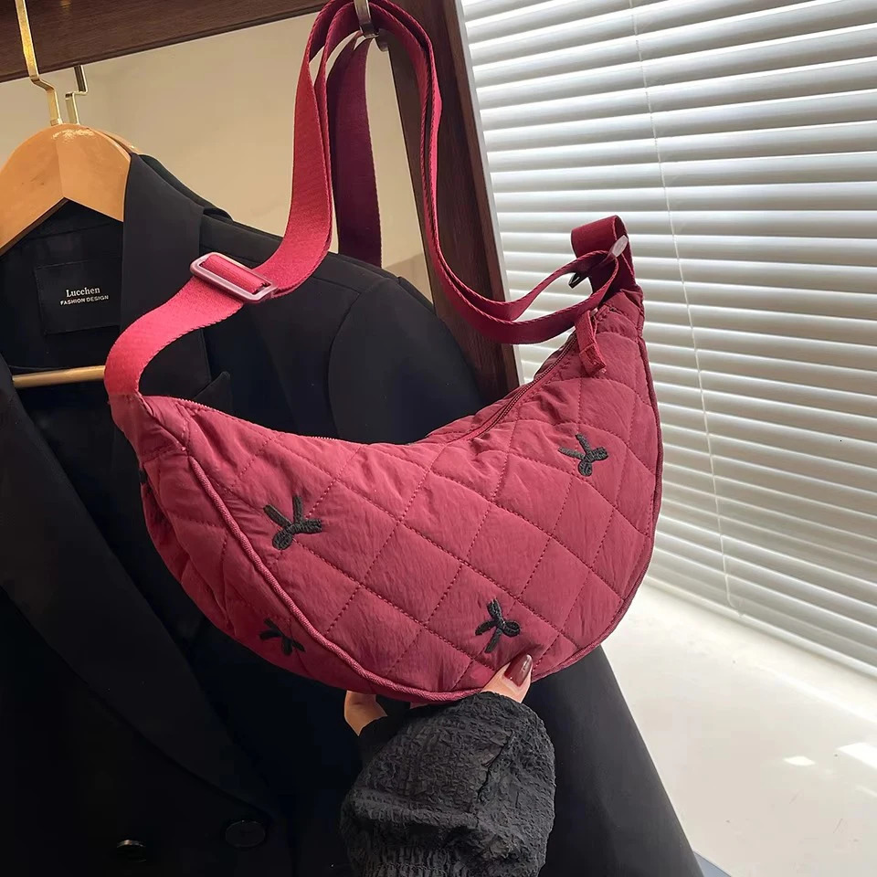 Womens Hobos Stylish Dumpling Bag Adjustable Strap Sling Pack Trendy Half Moon Bag Outdoor Travel Bag Men Women 260624