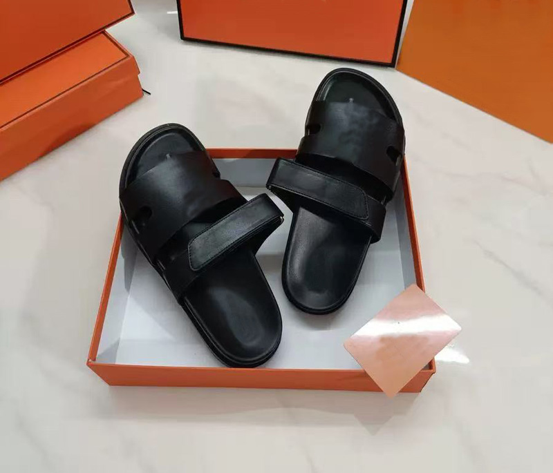 Designer slide men Women's Sandals Slippers Fashion Slippers Leather and Rubber Flats slides Sandals Summer Beach lightweight Shoes Bottoms Sli