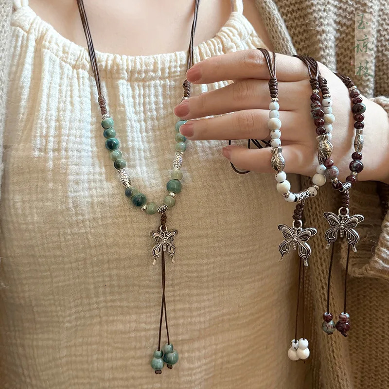 Vintage Ceramic Butterfly Pendant Necklaces for Women Chinese Ethnic Style Long Adjustable Handmade Beaded Necklaces Jewelry260624