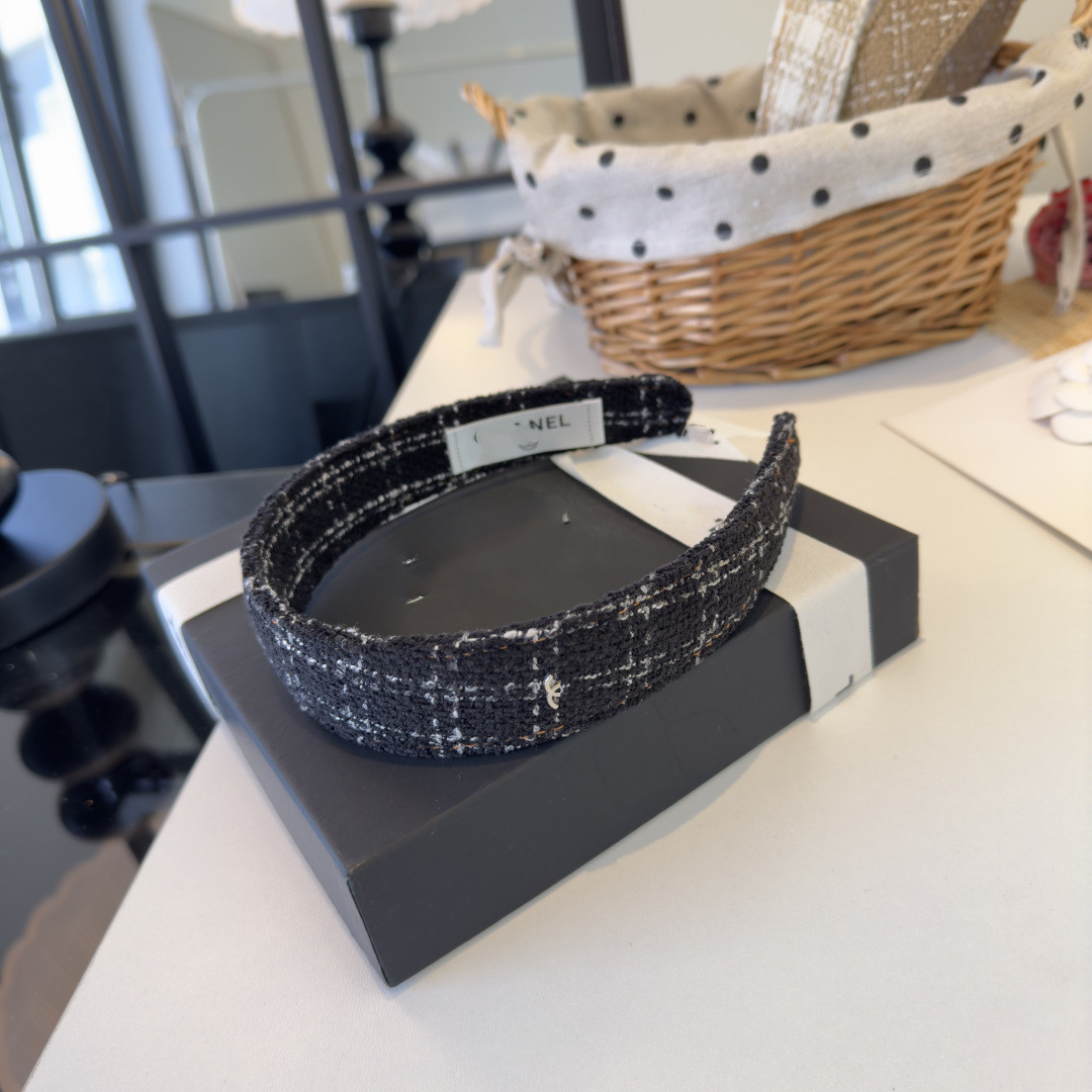 cc Vintage Headband Designer Hair Hoop Women Hair Band Headwear Ornament Family Black White Khaki 3Colors Brand HairJewelry
