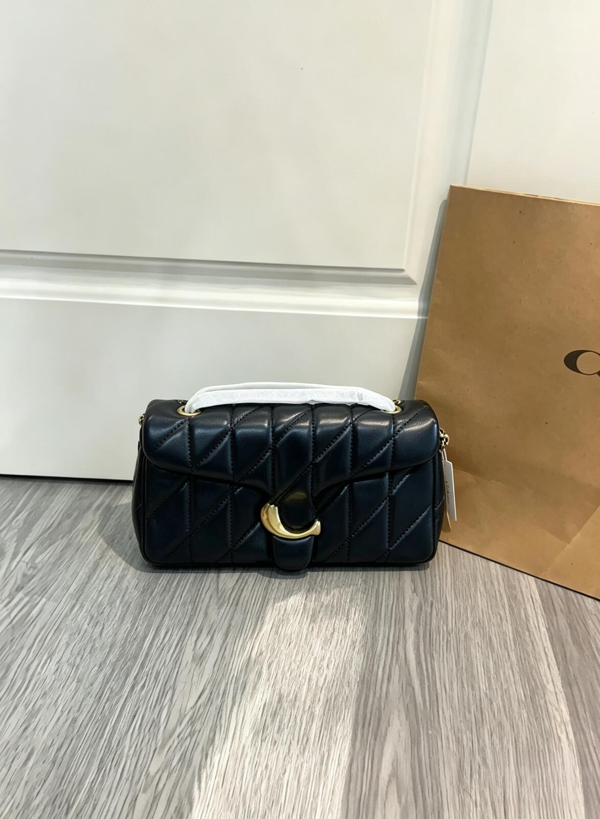 Luxury Designer Tabby Series Women Quilted Leather Chain Shoulder Bag Available Vintage C Logo Flap Crossbody Bag Fashion Ladies Underarm Handbag Fo