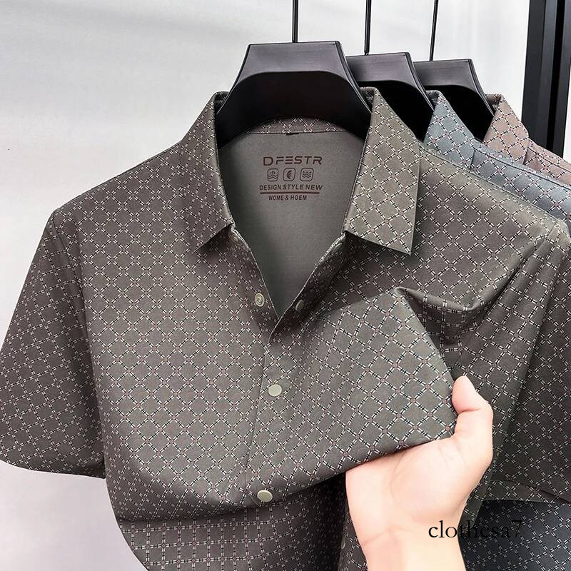 Mulberry Short Sleeved for Men, 2026 Summer New Fashion, Casual, Versatile, Middle-aged Dad Outfit, Ice Silk Shirt