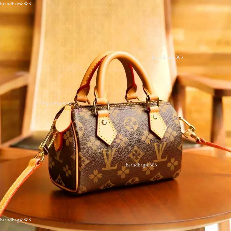 Designer crossbody bags metal chain bag women handbags brown tote wallet fashion brand shoulder bag denim bags Crescent half moon Underarm bags