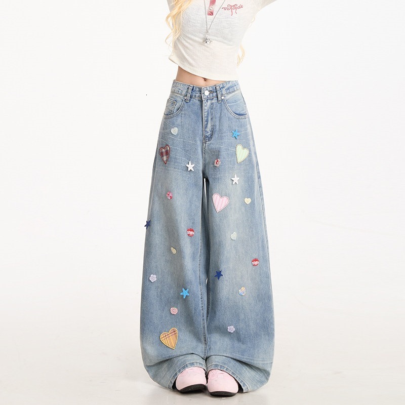 Womens Denim Jeans Womens Heart Patch Star Button Vintage Distressed Wide Leg Straight Pants For Women Daily Street Hip Hop Casual Outfits