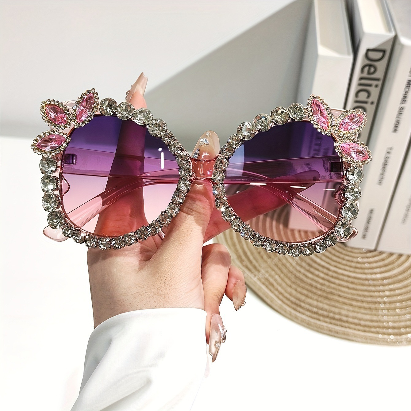New Trendy Versatile Floral Diamond Harajuku-Style Sunglasses, Essential For Holiday Travel And Parties, Beach Sun Protection Eyewear