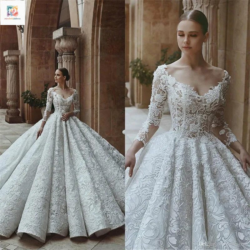 Luxury Saudi Arabic Wedding Dresses Long Sleeves Scoop V Neck Dubai Crystal Beaded Lace Bridal Gowns Vestido De Novia Mb618
