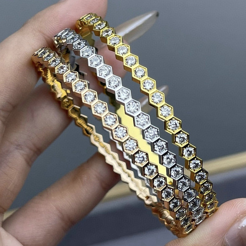 V Gold AU750 Honeycomb Bracelets 18k Gold Plated Hexagonal Beehive bangle women Inlaid with Diamonds luxury Jewlery Bracelet Designer For Woman