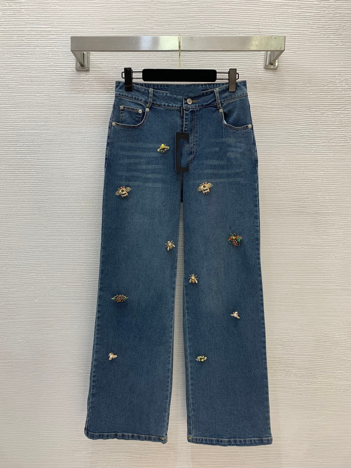 Plus Size 2026 Blue Straight Wide Leg Designer Jeans Womens Bee Logo Letter Crystals Beads Buttons Women's Jeans 62493