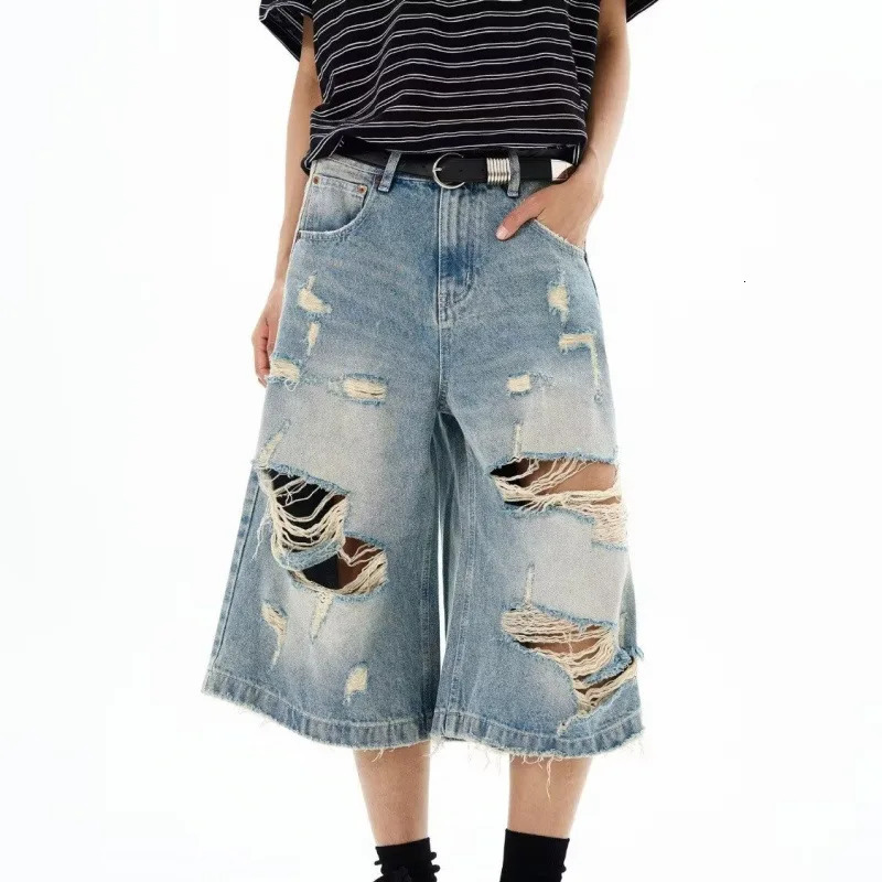 Jeans corti larghi strappati vintage da uomo Pantaloni sportivi oversize invecchiati Grunge Y2k Pantaloncini di jeans a gamba larga punk retrò stree