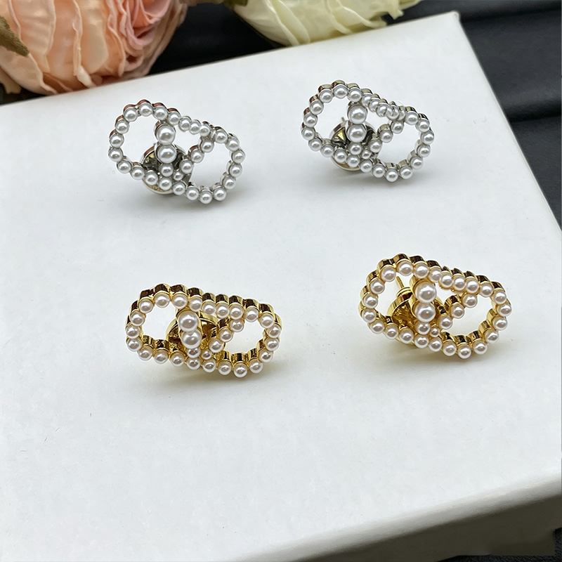 Earrings alphabetic shape elegant pearl earrings high-end luxurious designer earrings 18k gold-plated diamond-encrusted earrings Valentine's Da