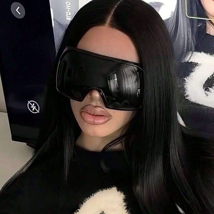 European And American Punk Futuristic One-Piece Large-Frame Sunglasses, UV Protection Goggles, Street Style Outdoor Windproof Sunglasses